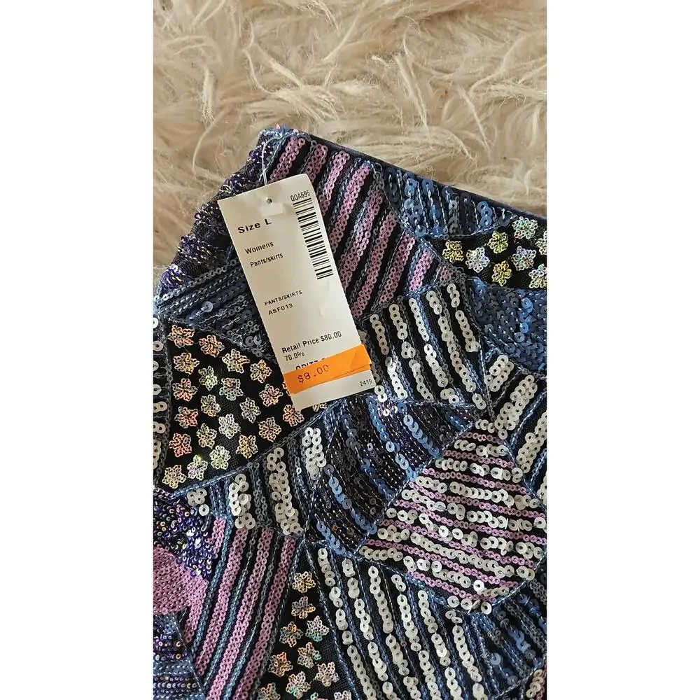 BTFL Life - Mixed Geometric Beaded Mini Skirt. - Picture 4 of 5